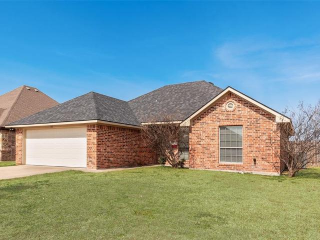 House for sale in Ellis, Texas