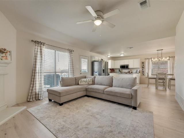 House for sale in Ellis, Texas