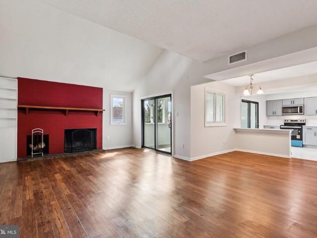 Condo for sale in Chester, Pennsylvania