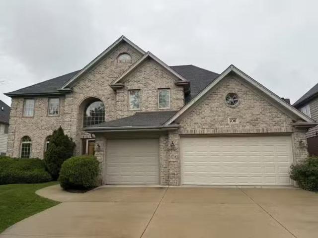 House for rent in Downers Grove