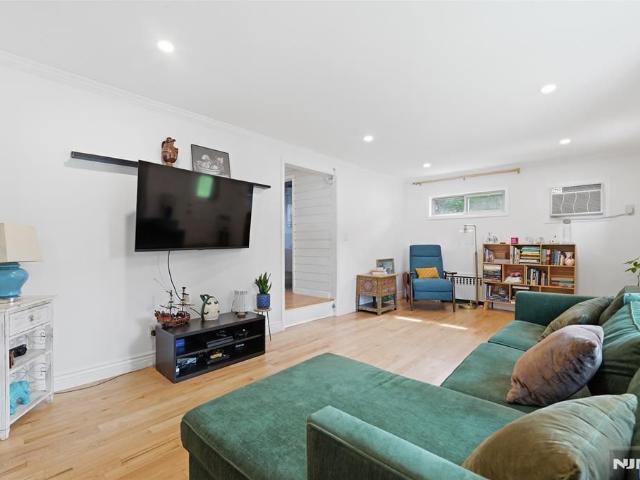 House for rent in Woodland Park, Passaic County