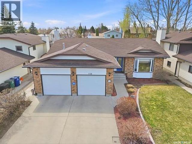 House for sale in Saskatoon, Saskatchewan