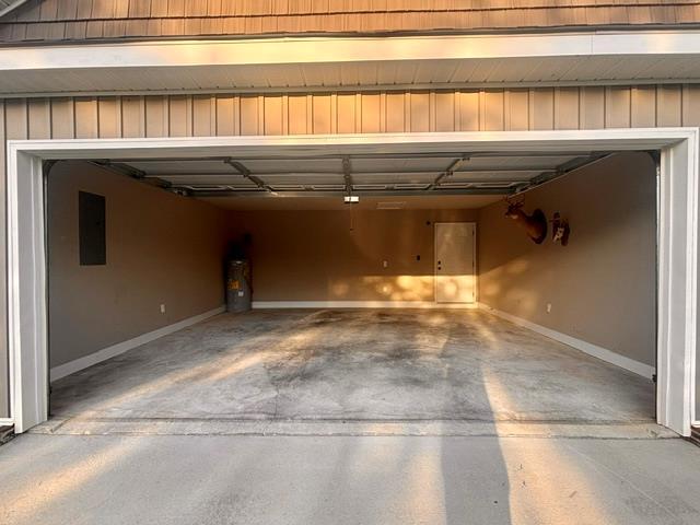 House for sale in Ashford, Alabama
