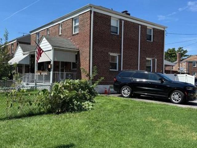 Townhouse for sale in Dundalk, Maryland