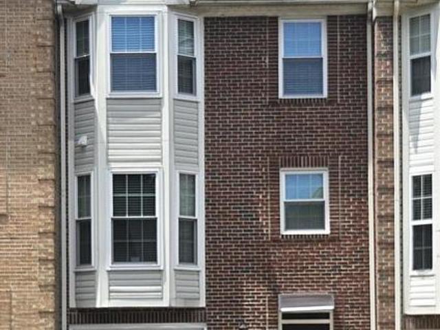 Townhouse for sale in Stafford