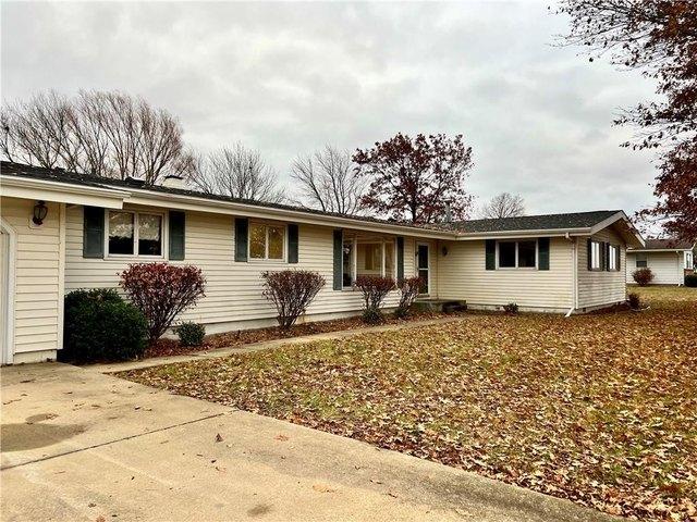 House for sale in Ford, Illinois