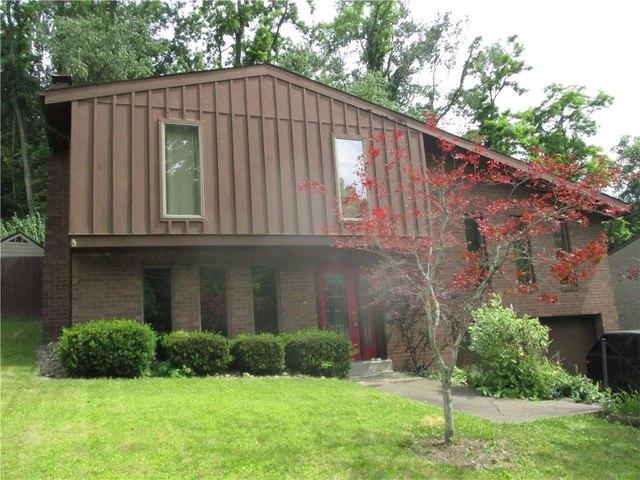 House for sale in Turtle Creek, Pennsylvania