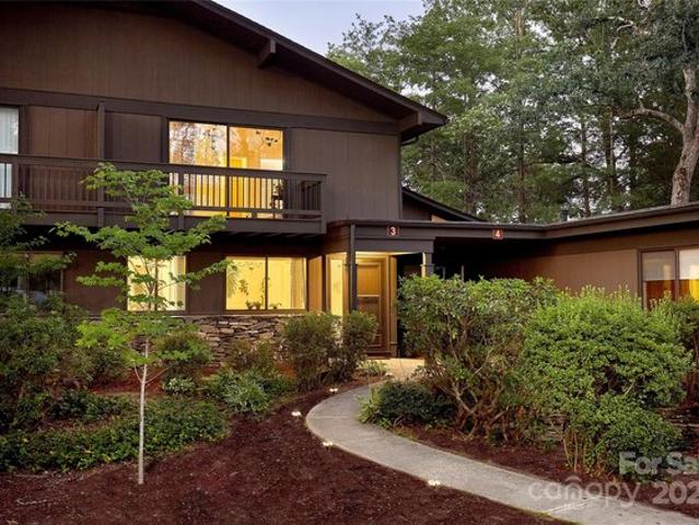 Condo for sale in Hendersonville, North Carolina