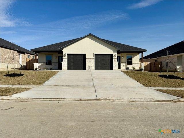 House for sale in Briggs, Texas