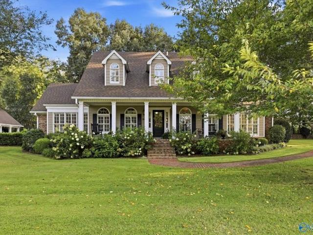 House for sale in Boaz, Alabama