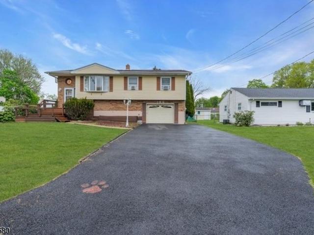 House for sale in Hackettstown, New Jersey
