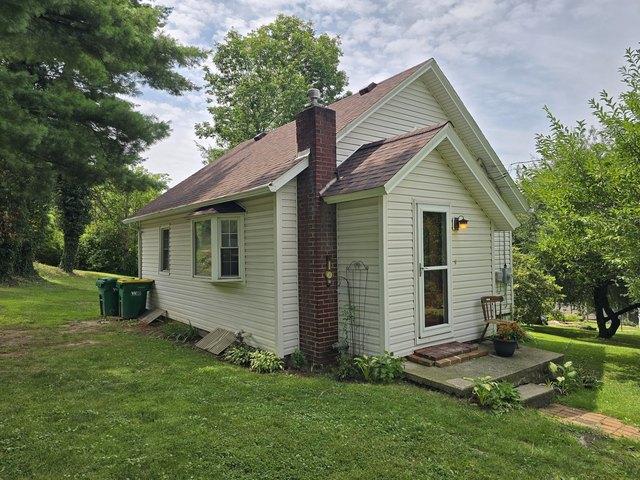 House for sale in Lyndora, Pennsylvania