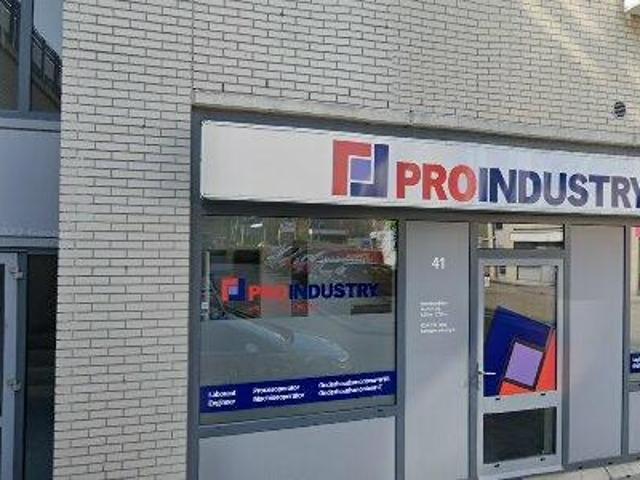 Bedrijfspand te huur in Centrum, Almere-haven