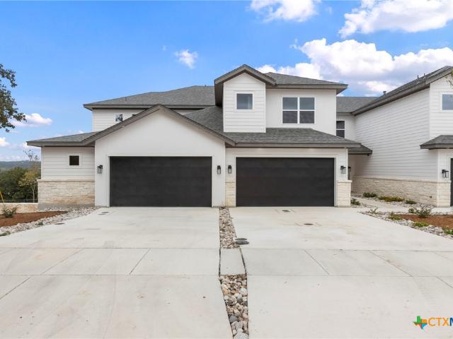Townhouse for sale in Kendall, Texas