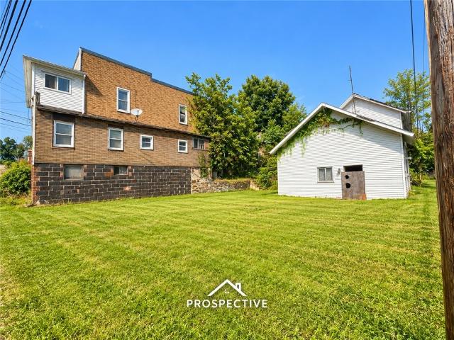 House for sale in Smock, Pennsylvania