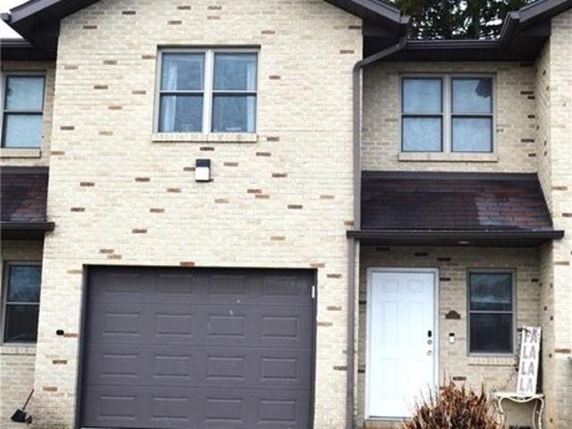Condo for sale in Renfrew, Pennsylvania