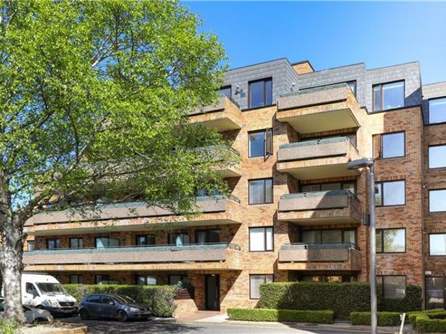 Apartment for sale in Bluebell, North Tipperary