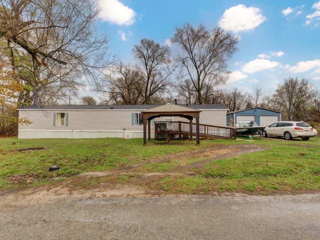 House for sale in Urbana, Missouri