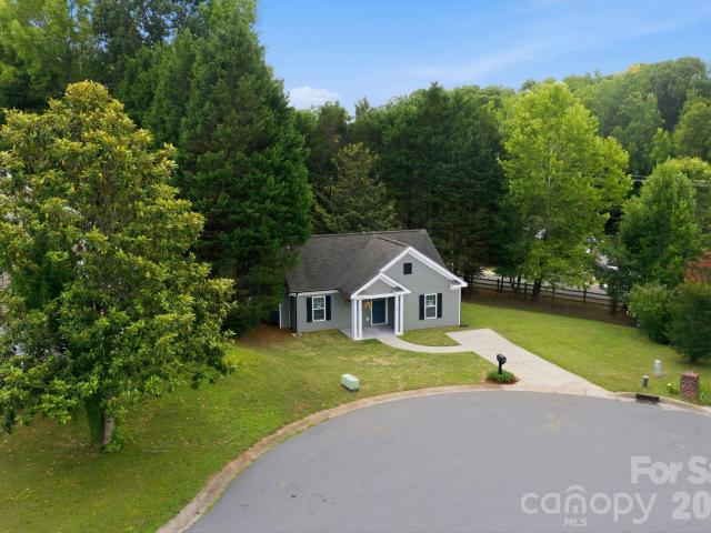 House for sale in Mooresville, North Carolina