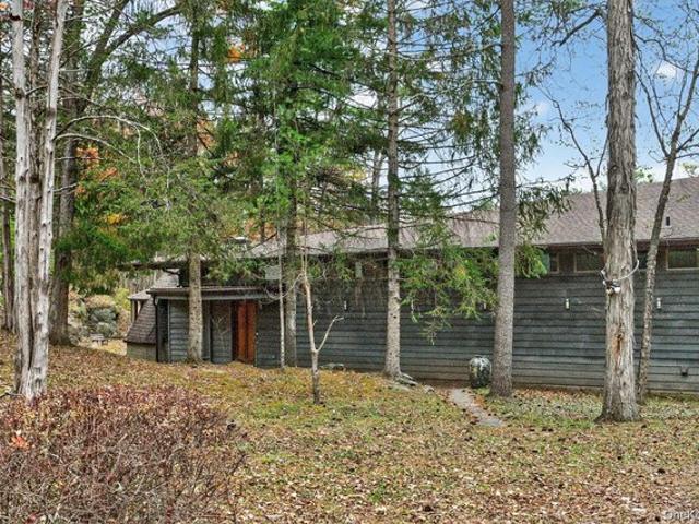 House for sale in Bearsville, New York