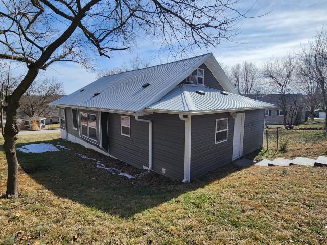 House for sale in Barry, Missouri