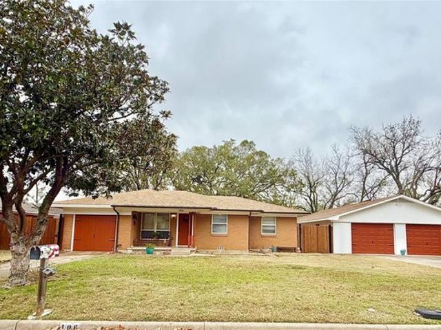 House for sale in Denton, Texas