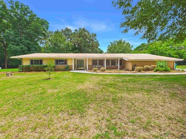 House for sale in Kathleen, Georgia