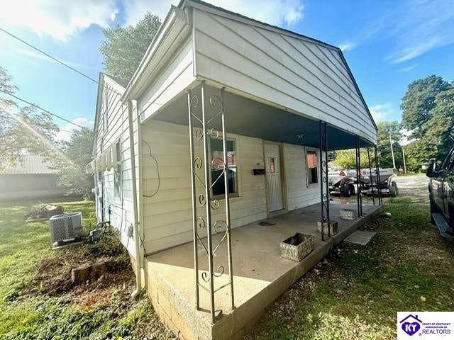 House for sale in Hodgenville, Kentucky