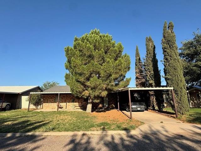 House for sale in Wink, Texas