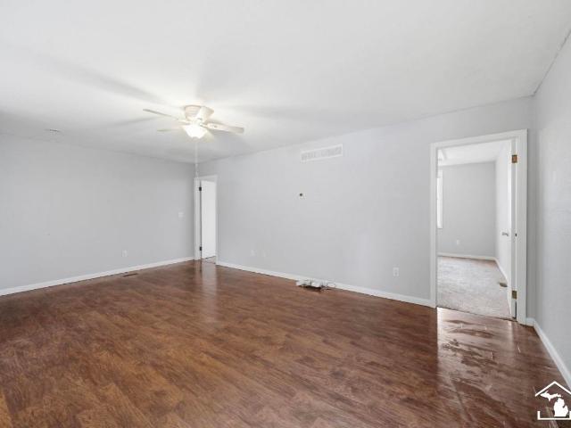 House for sale in Woodstock Township, Lenawee County