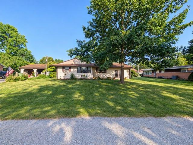 House for sale in Mahomet, Illinois