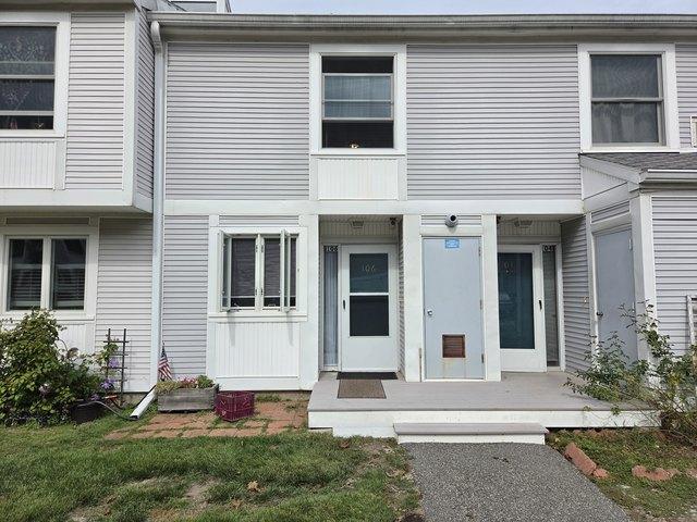 Condo for sale in Beverly, Massachusetts