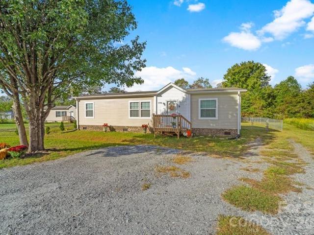House for sale in Lawndale, Cleveland County