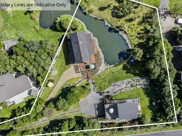 House for sale in Peka Peka, Wellington