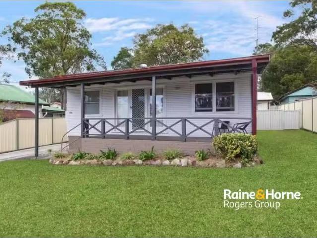 House for rent in Charmhaven, New South Wales