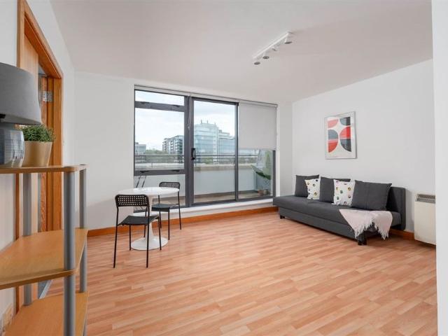 Apartment to rent in Bluebell, North Tipperary