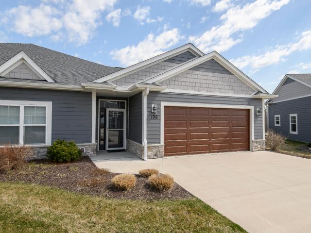 Condo for sale in Mukwonago, Wisconsin