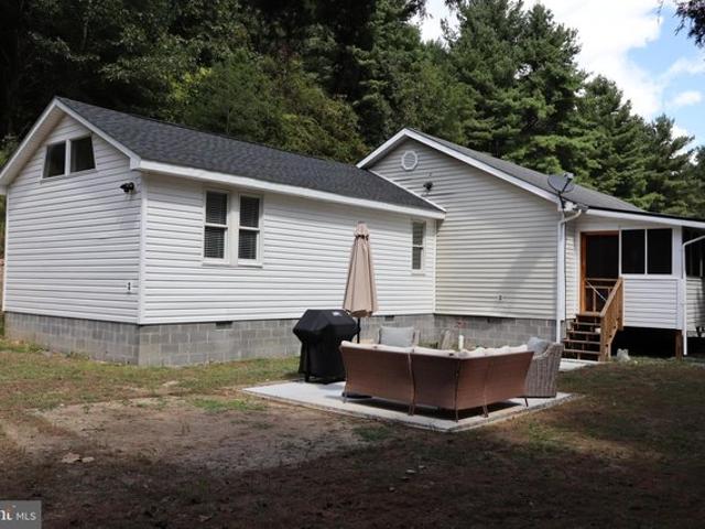 House for sale in Brandywine, West Virginia