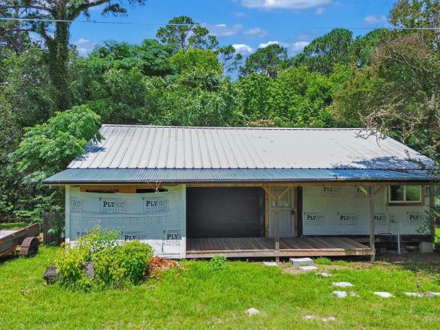House for sale in Bastrop, Texas