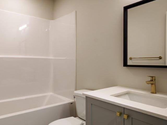 Room for rent in Winnipeg