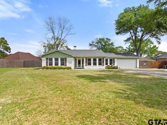 House for sale in Smith, Texas
