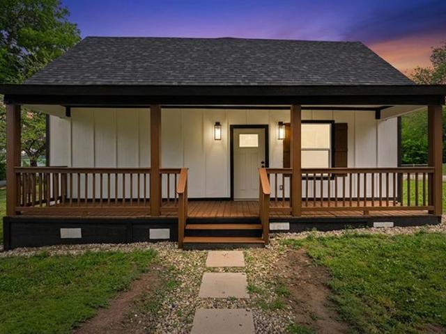 House for sale in Harrison, Texas