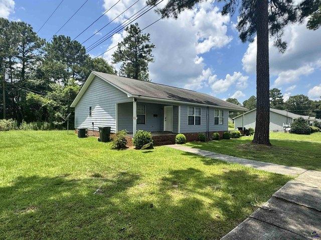 House for sale in Fort Valley, Georgia