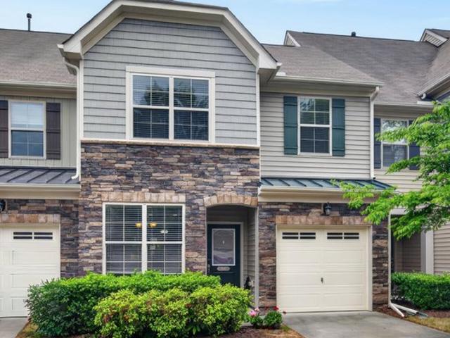 Townhouse for sale in Durham, North Carolina