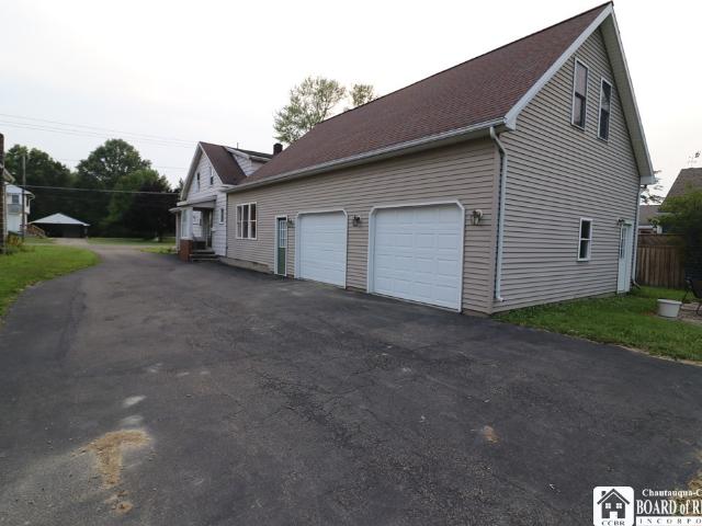 House for sale in Fredonia, New York
