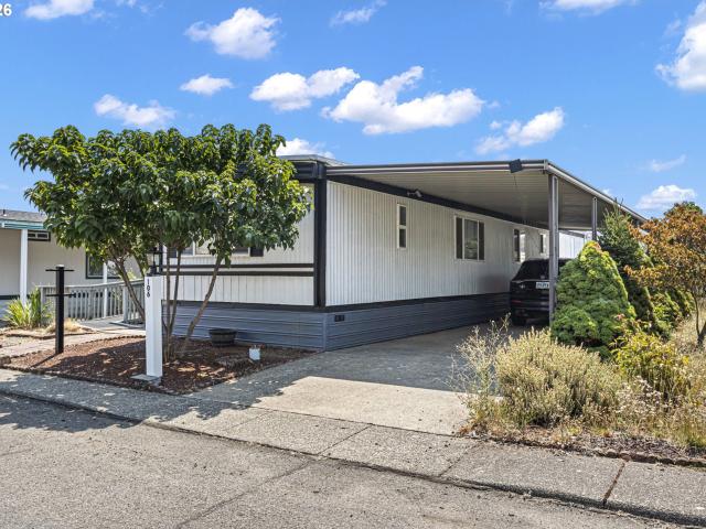 House for sale in Oregonia