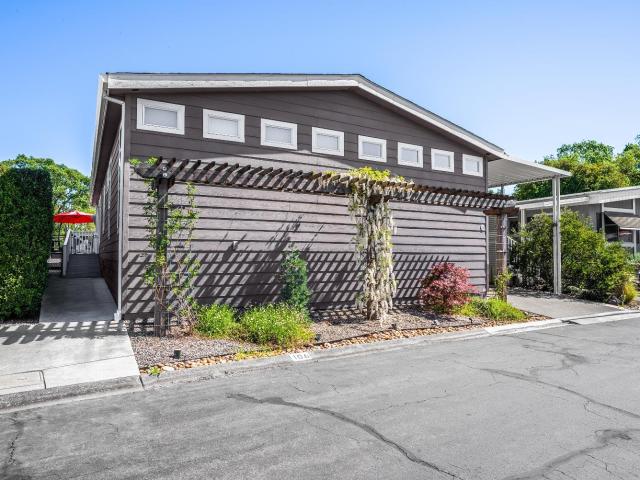 Property for sale in Windsor, California