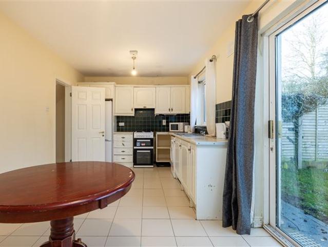 Terraced House for sale in Carlow, North Tipperary