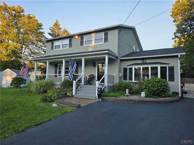 House for sale in Village of Minoa, Town of Manlius