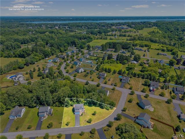 House for sale in Camillus, New York